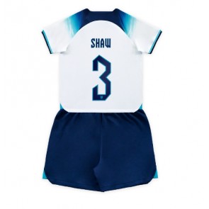 Maillot de foot Angleterre Luke Shaw #3 Domicile enfant Monde 2022 Manches Courte (+ pantalon court)